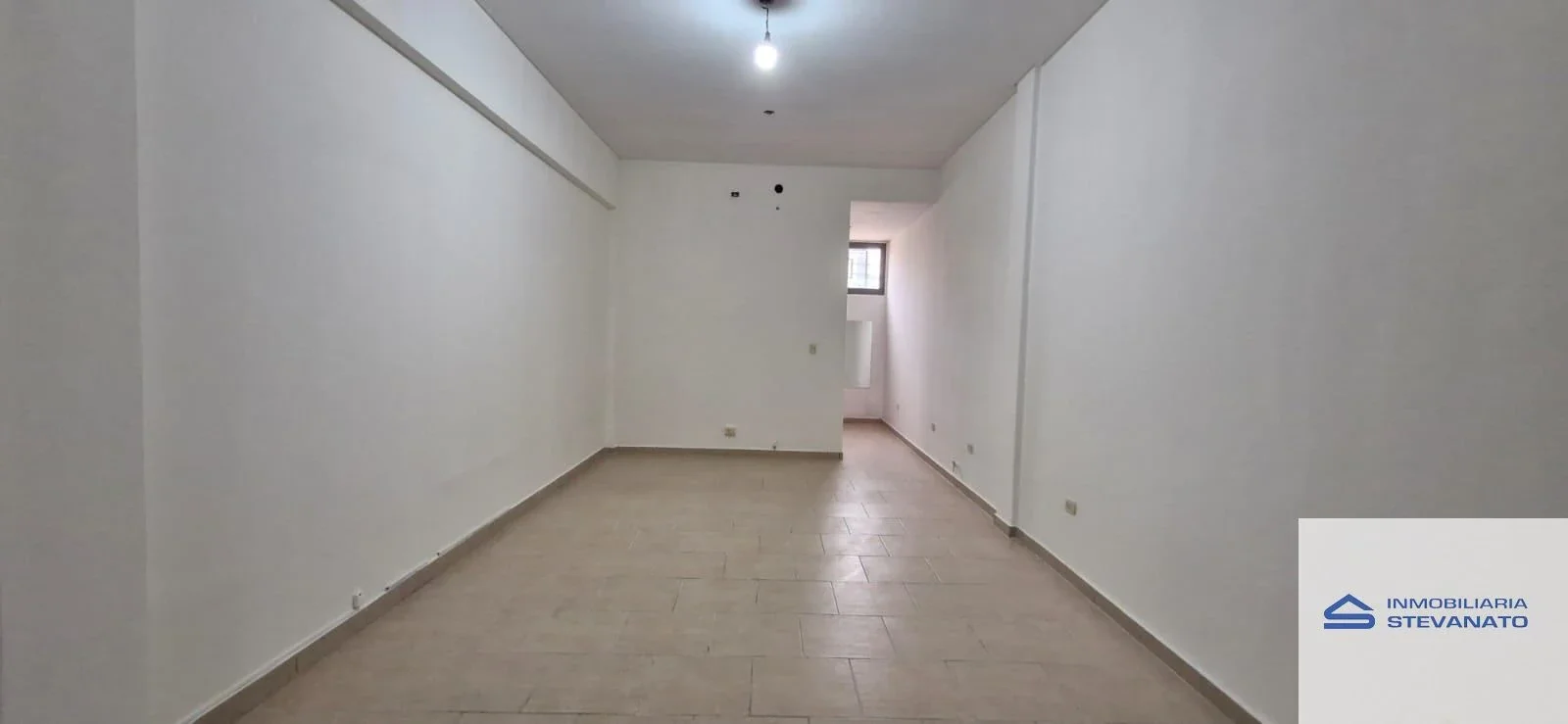 Local comercial en alquiler ubicado en Maipú - Imagen 2