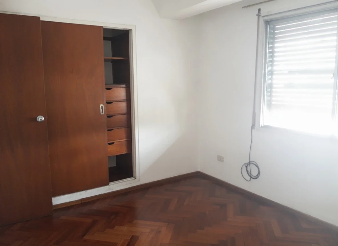 Dúplex en alquiler de 3 dormitorios en Centro - Imagen 5