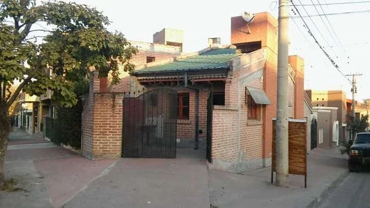 DEPARTAMENTO TIPO CASA EN VENTA - Imagen 2