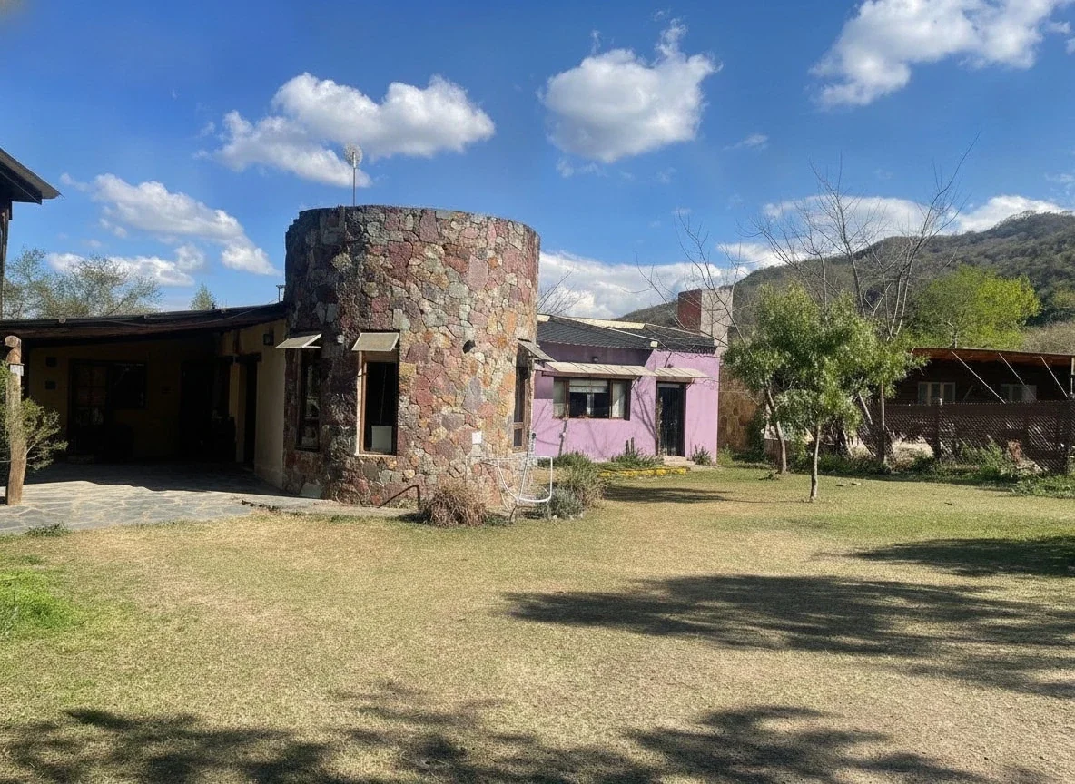 Casa quinta en venta  ubicada en Lozano - Imagen 2