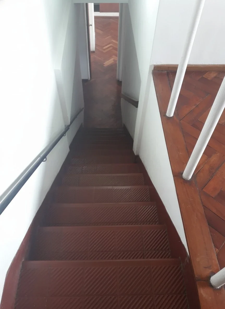 Dúplex en alquiler de 3 dormitorios en Centro - Imagen 4