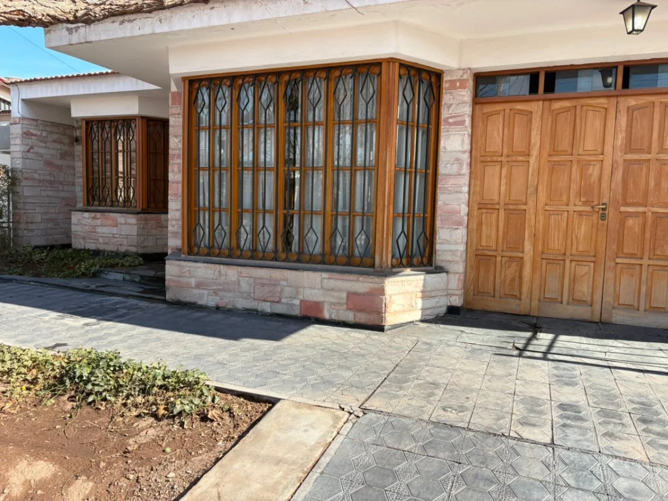 Casa en venta de 3 dormitorios c/ cochera en Las Cañas - Imagen 2