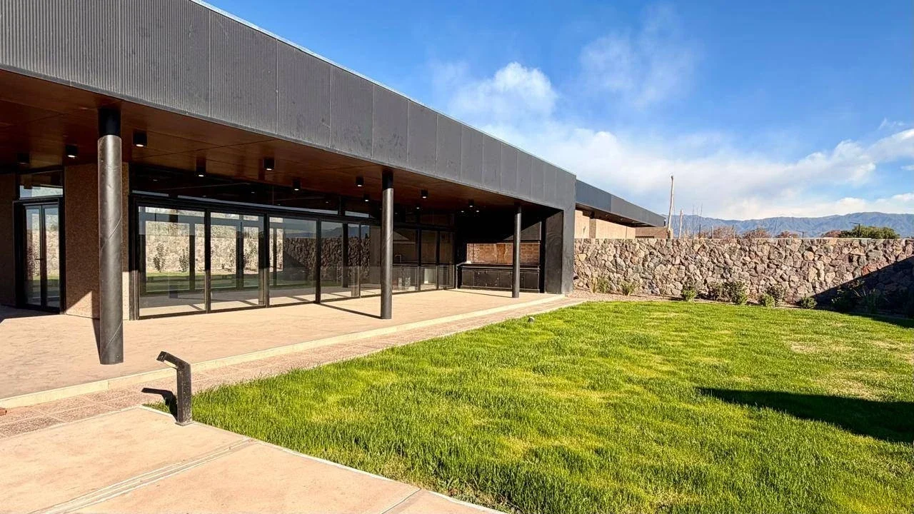 EUSKADI VENDE EXCELENTE LOTE ESQUINA LAR DE MALABIA (CARRODILLA) - USD 60.000 - Imagen 4