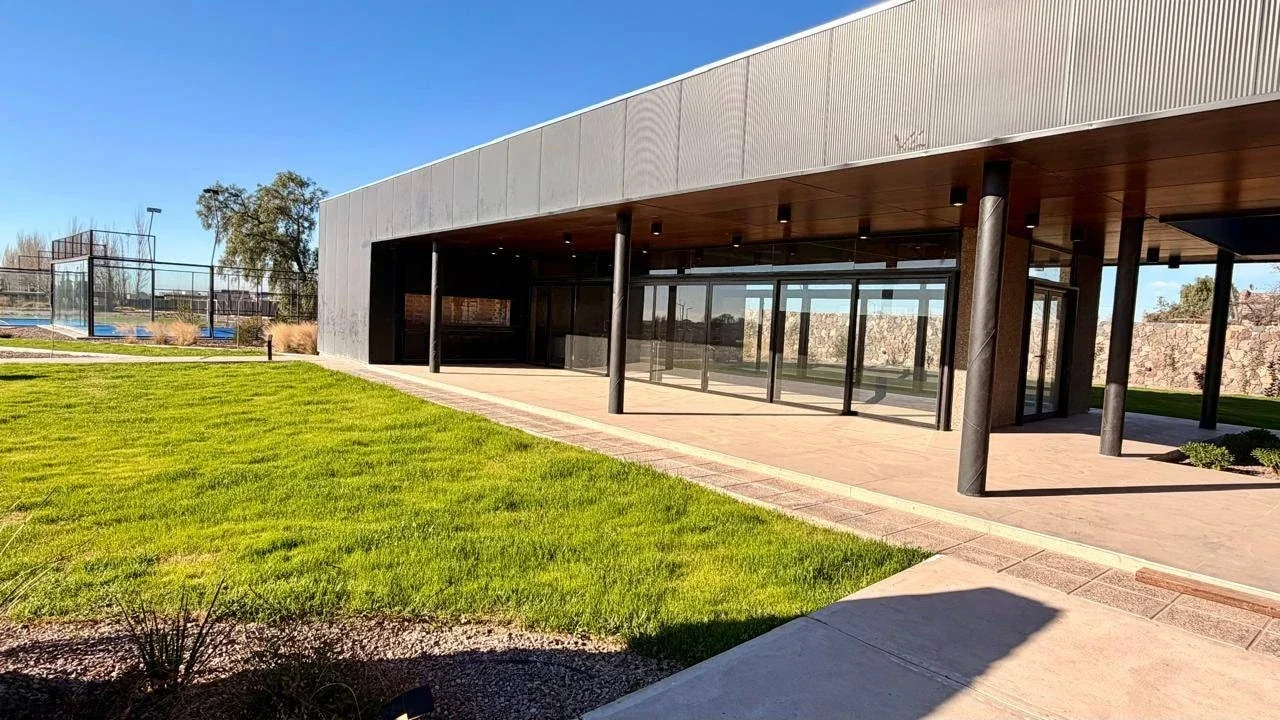 EUSKADI VENDE EXCELENTE LOTE ESQUINA LAR DE MALABIA (CARRODILLA) - USD 60.000 - Imagen 5