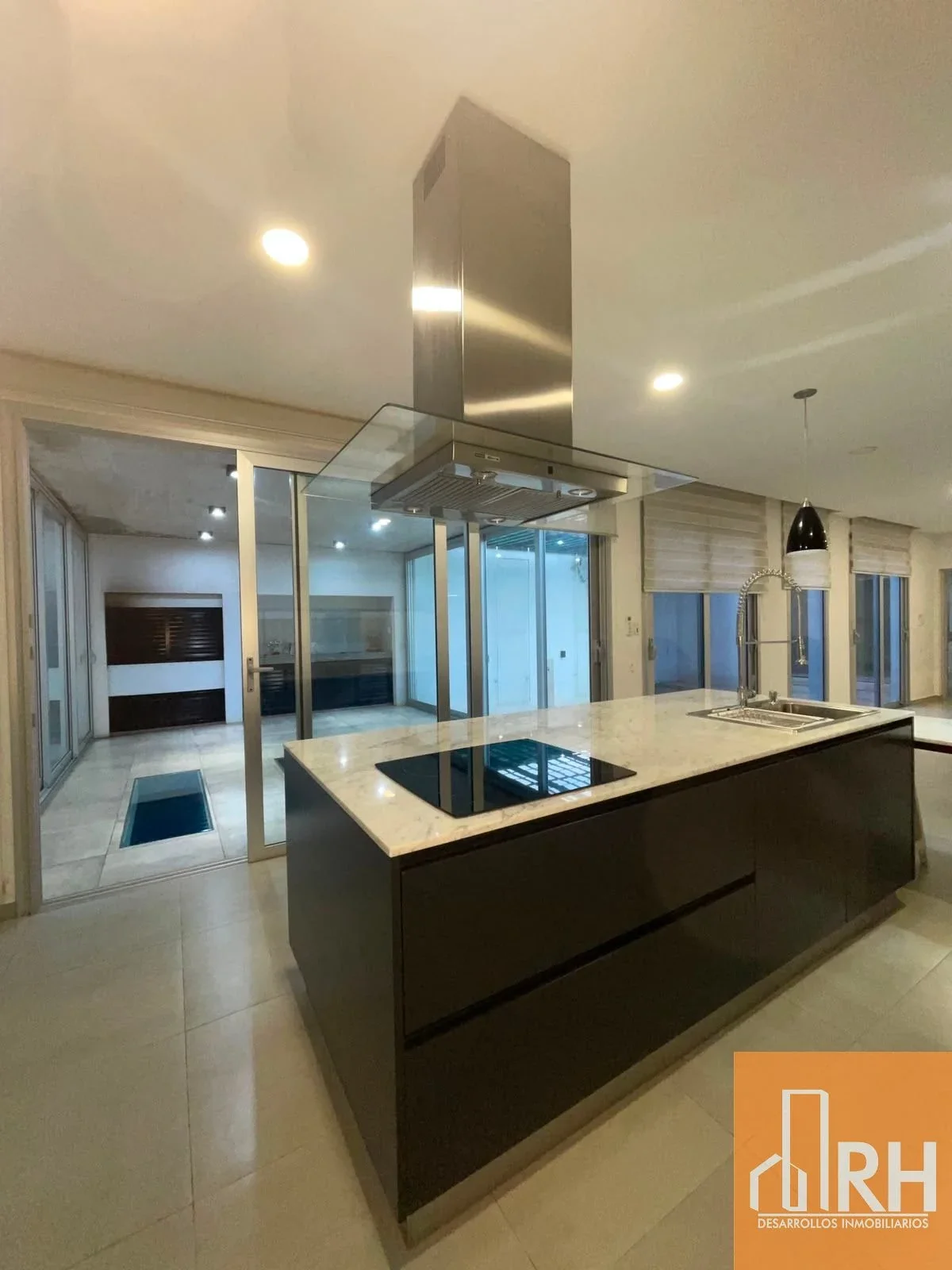 CASA EN VENTA EN B°LOS JILGUEROS | DISEÑO Y CONFORT - Imagen 2