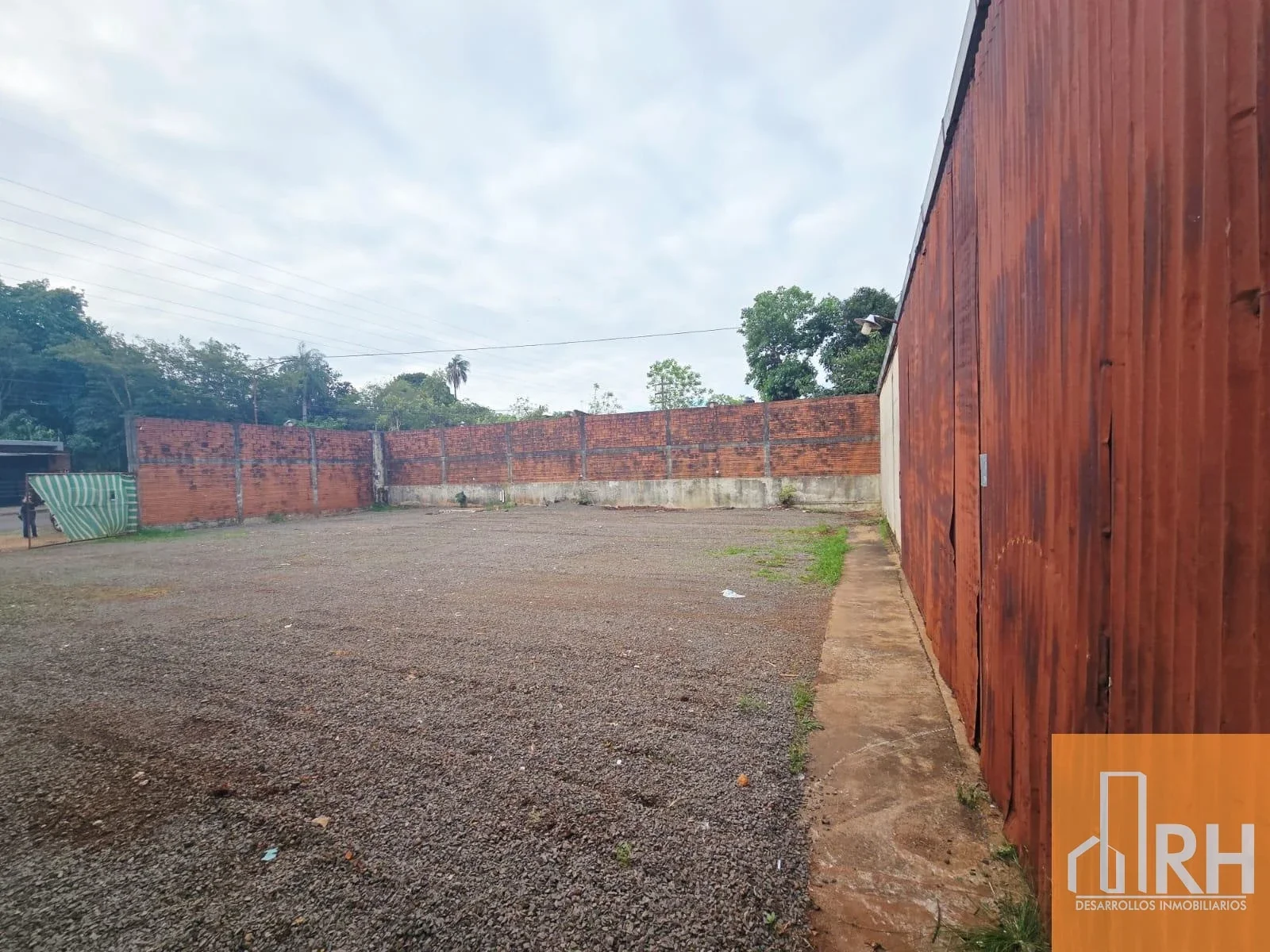 GALPÓN EN VENTA | 680 m² SOBRE LOTE DE 800 m² EN ESQUINA | POSADAS - Imagen 5