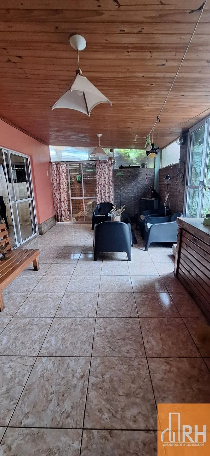 CASA CON MONOAMBIENTE INDEPENDIENTE EN GARUPÁ – RENTABILIDAD Y UBI ESTRATÉGICA - Imagen 5