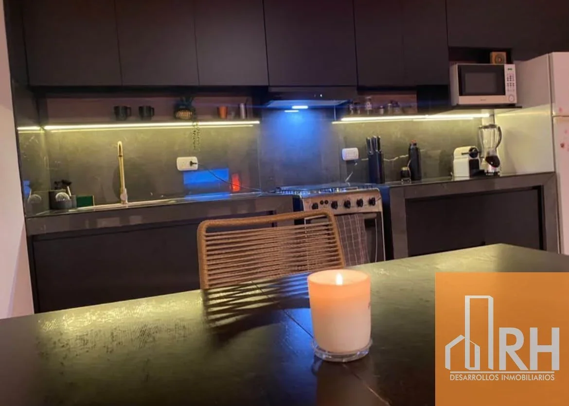 CASA A ESTRENAR EN AV. JAURETCHE | DISEÑO MODERNO, PISCINA Y EXCELENTE UBICACIÓN - Imagen 5