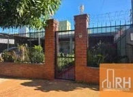 CASA EN VENTA | 4 DORMITORIOS, QUINCHO Y COCHERA | BARRIO 88 VIVIENDAS, POSADAS - Imagen 1