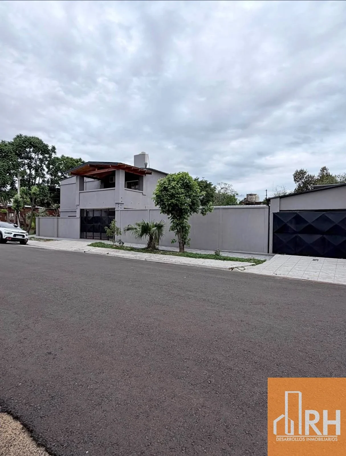 Casa en alquiler c/ cochera en Posadas, Misiones - Imagen 1