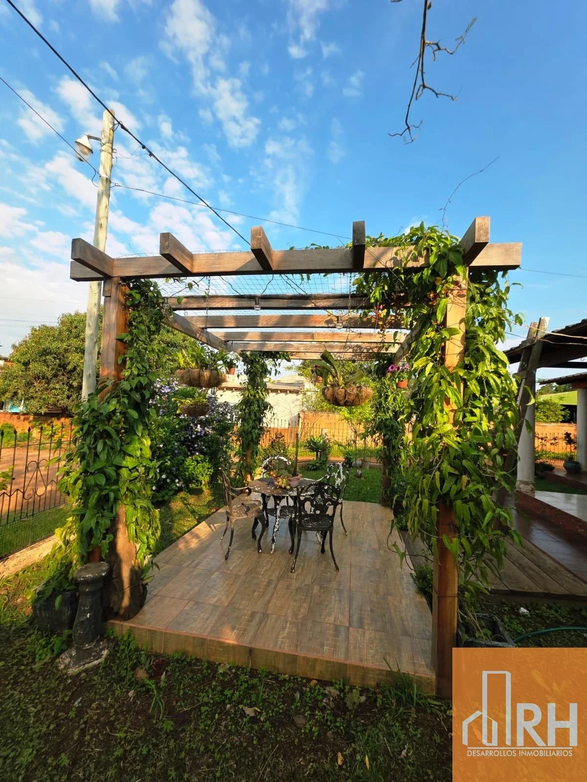 CASA EN VENTA | 3 DORMITORIOS SOBRE 800 m² EN ESQUINA | SAN VICENTE - Imagen 3