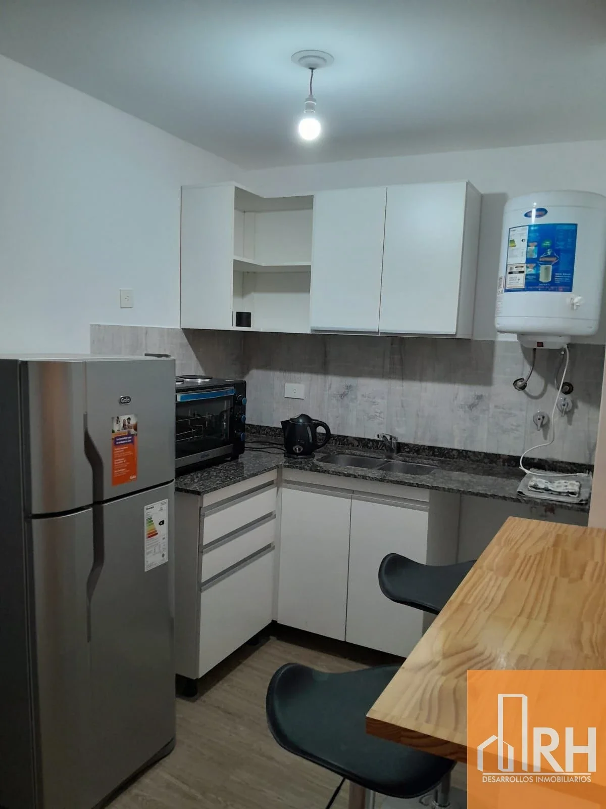 DEPTO TEMPORARIO EN ALQUILER 3 MESES | 1 DORMIT  EQUIPADO | TORRE AYMARA - Imagen 2