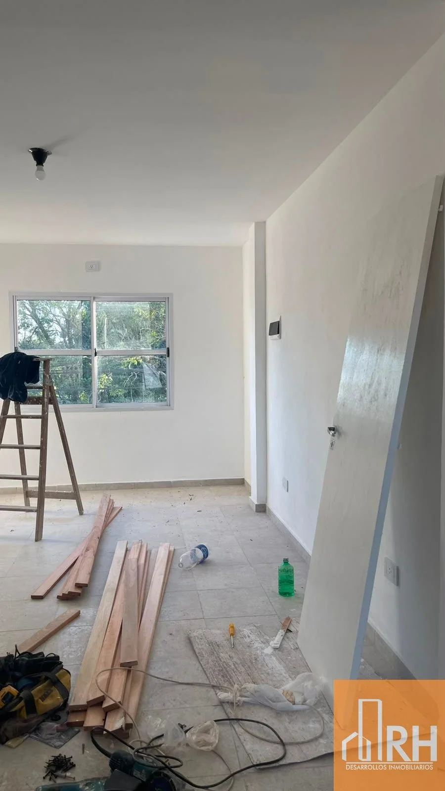 DEPARTAMENTO EN ALQUILER EN GARUPÁ | FUNCIONALIDAD Y EXCELENTE UBICACIÓN - Imagen 5