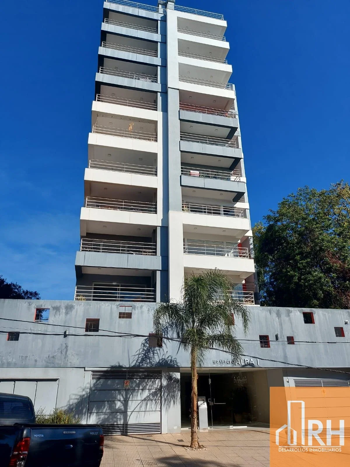 DEPTO EN ALQUILER | 2 DORMITORIOS, BALCÓN Y PARRILLA | EDIFICIO ALBA | POSADAS - Imagen 3