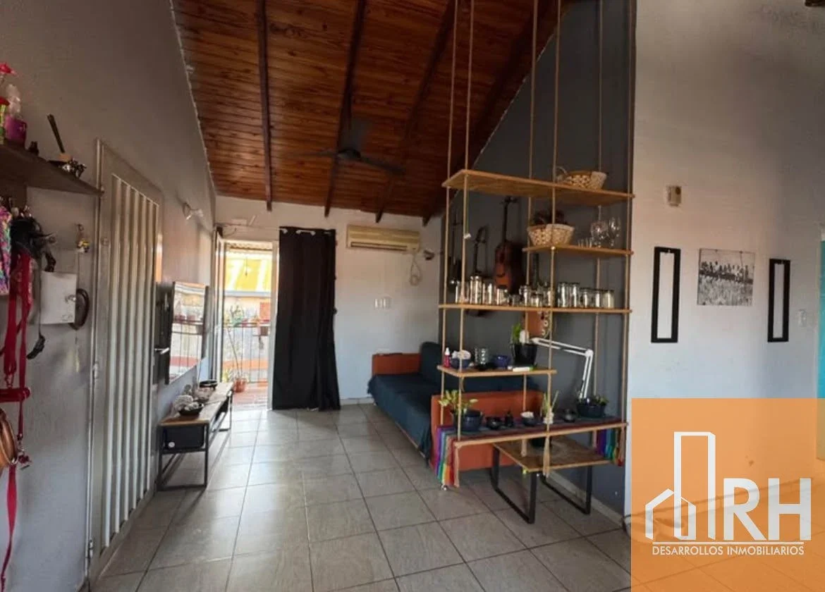 DEPARTAMENTO EN URQUIZA Y AV. 115 | AMPLITUD, LUMINOSIDAD Y EXCELENTE ESTADO - Imagen 2