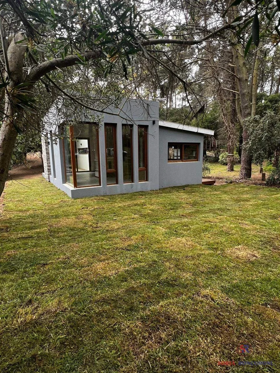 Casa A ESTRENAR en M. Pampas, 3 dormitorios y quincho - Imagen 2