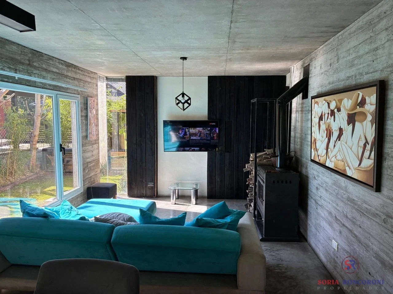 Casa de 2 dormitorios con jardín, deck y parrilla - Imagen 4