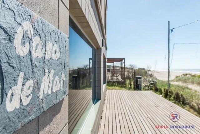 Casa de playa, alquiler temporario en Mar Azul - Imagen 2