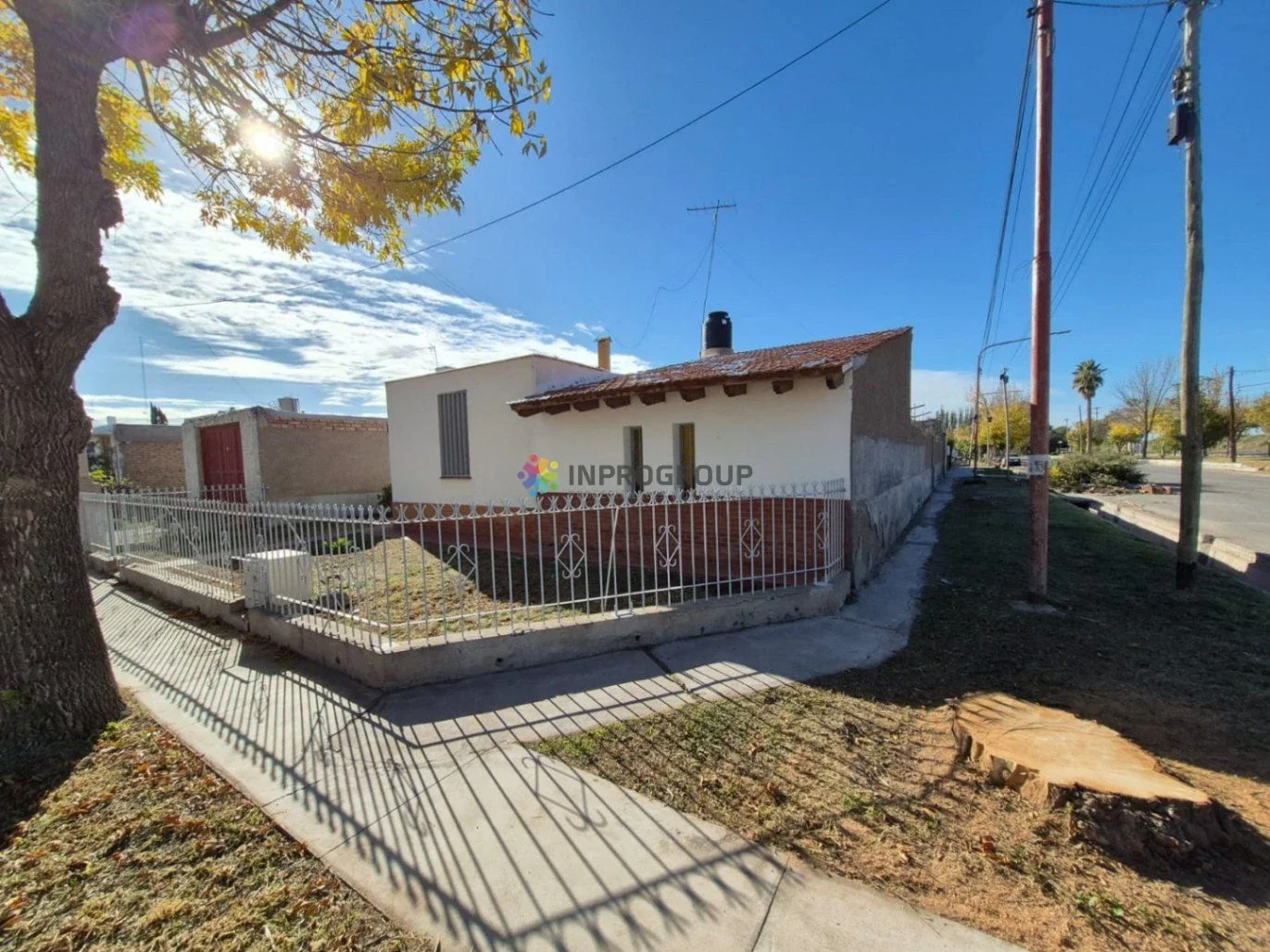 Casa en venta c/ cochera en Fray Luis Beltrán - Imagen 2