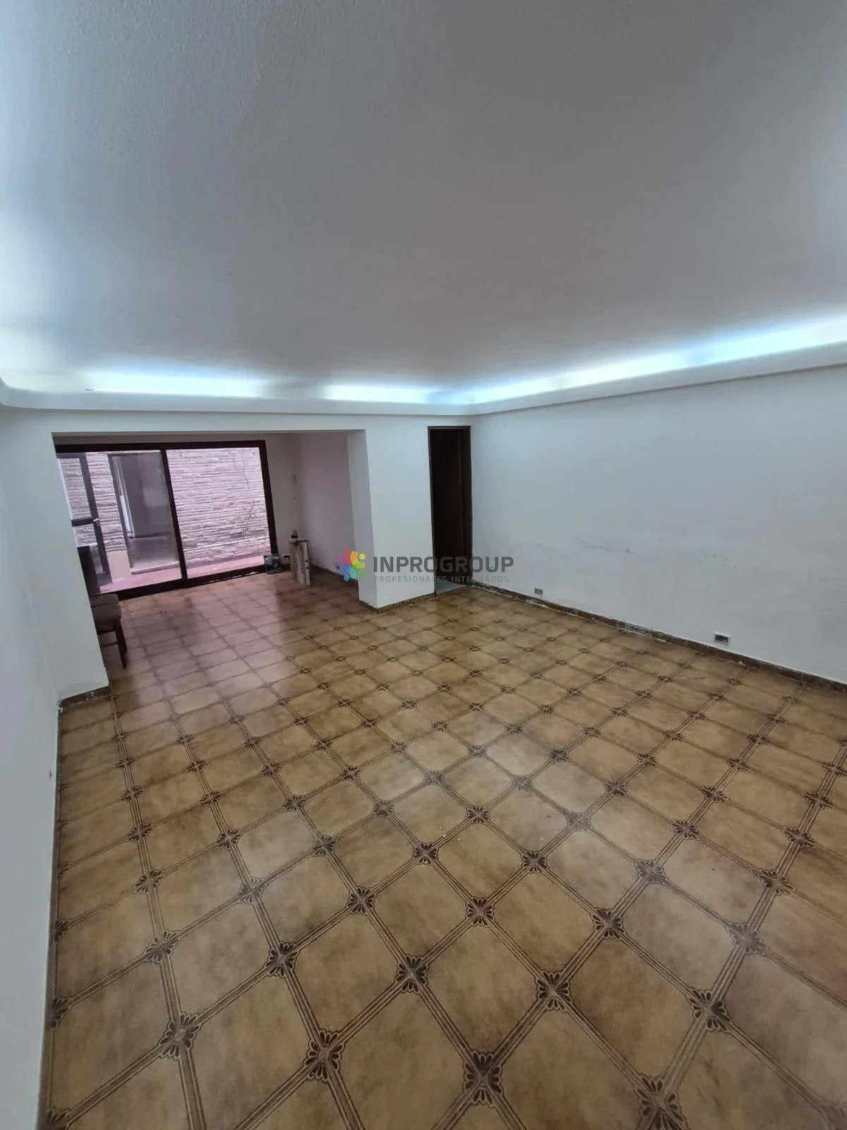 Casa en venta c/ cochera en Godoy Cruz - Imagen 1