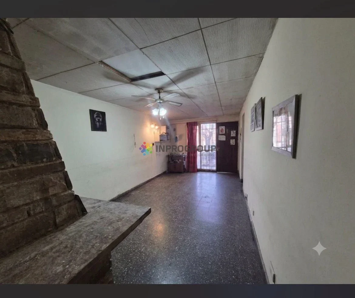 Casa en venta c/ cochera en Villa Nueva - Imagen 3