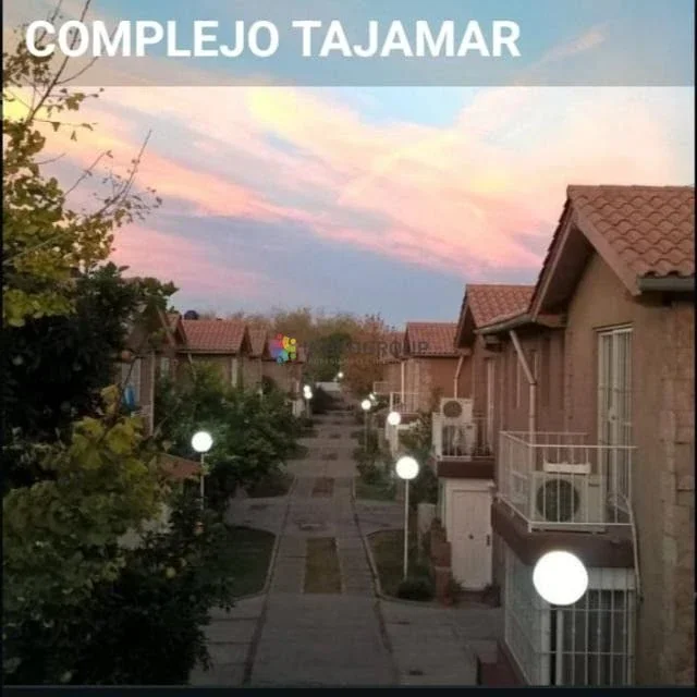 Dúplex en alquiler c/ cochera en 4.ª Sección Área Fundacional - Imagen 1