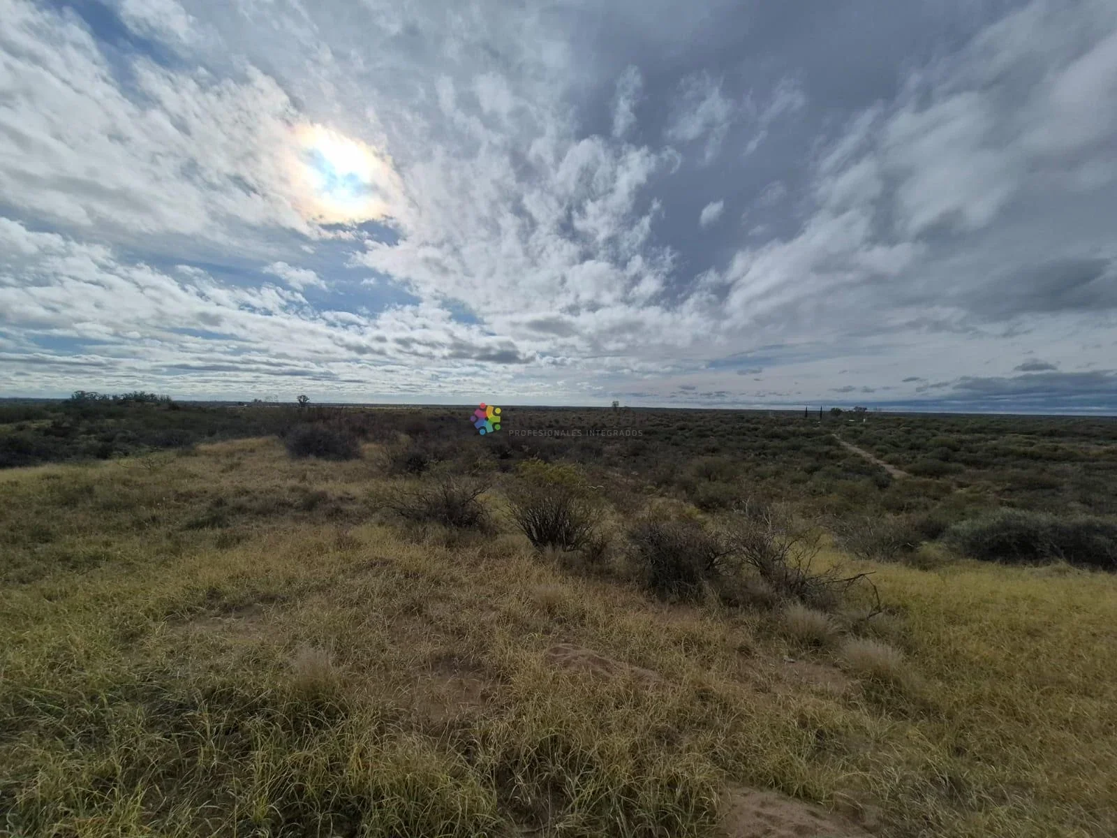 Campo en venta de 1013m2 ubicado en La Paz - Imagen 3