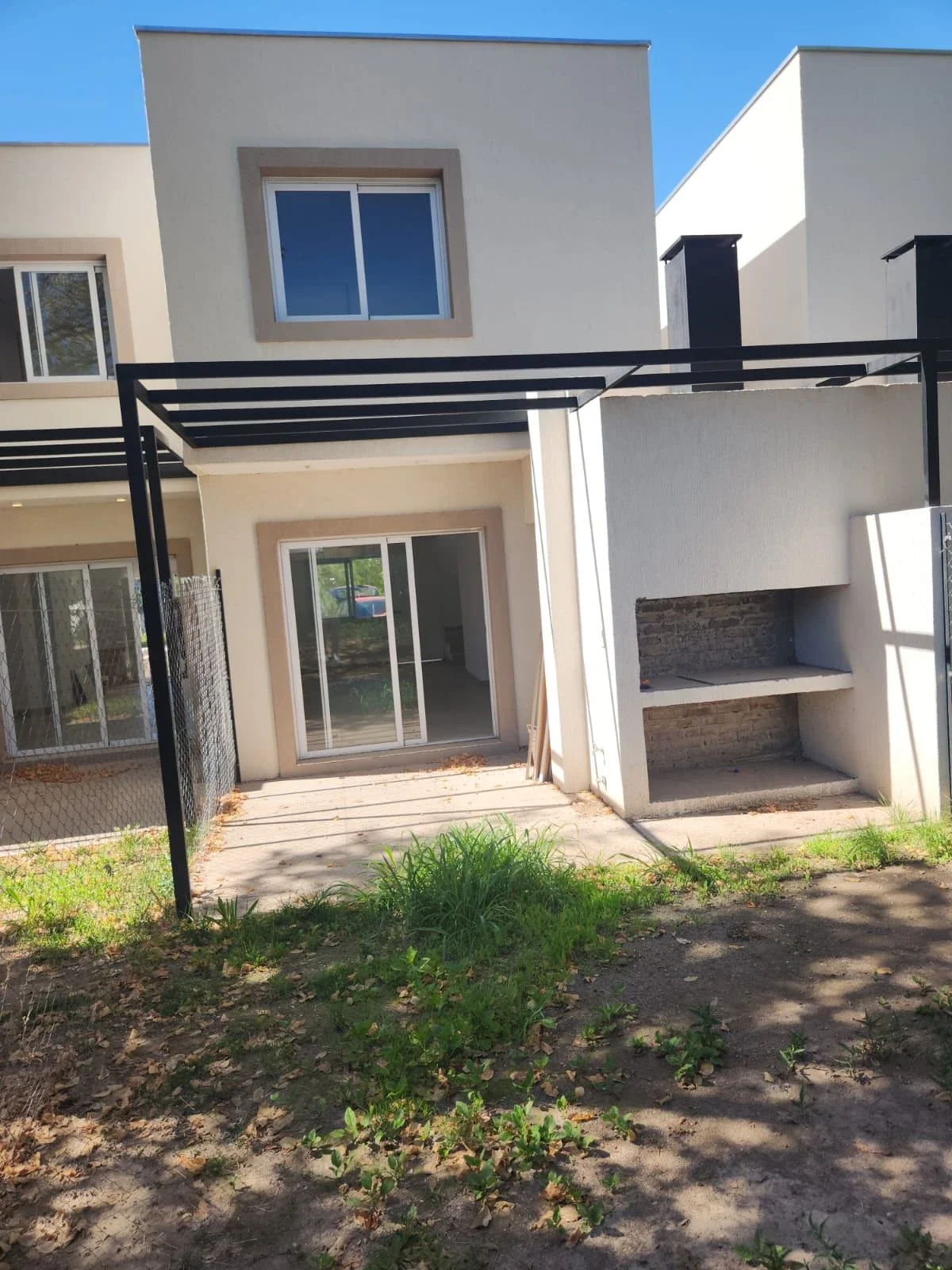 Dúplex en alquiler c/ cochera en Luján de Cuyo - Imagen 1