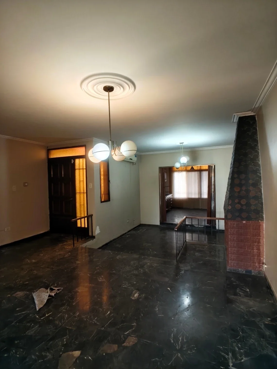 Casa en venta c/ cochera en San José - Imagen 2