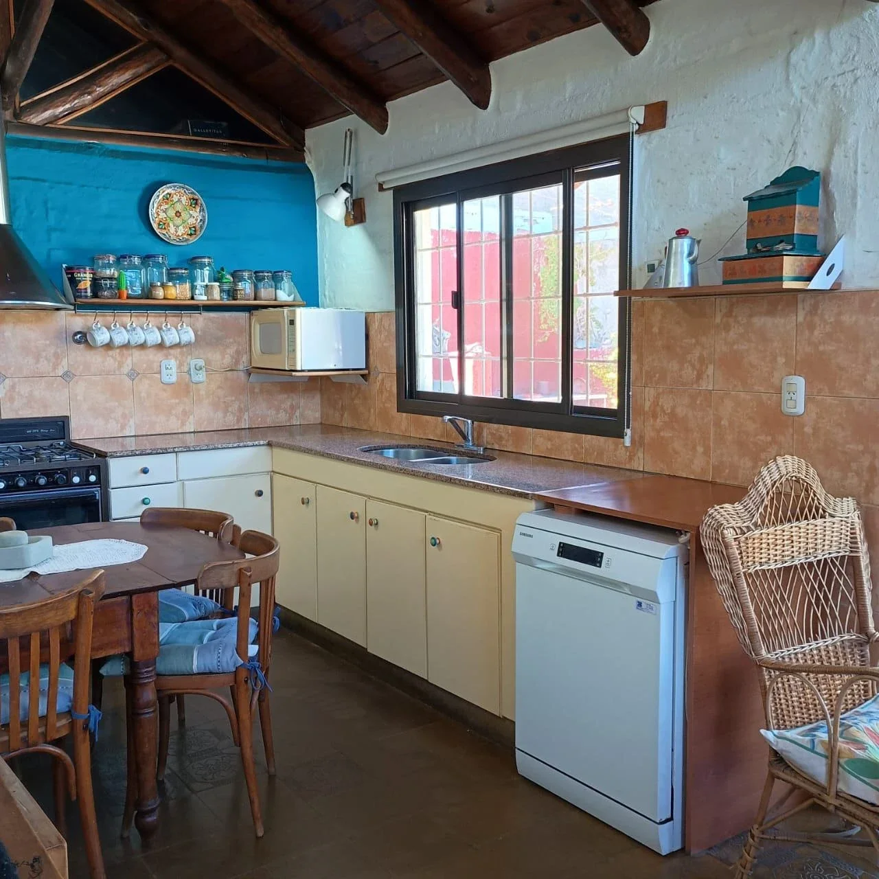 Casa en venta c/ cochera en Las Compuertas - Imagen 3