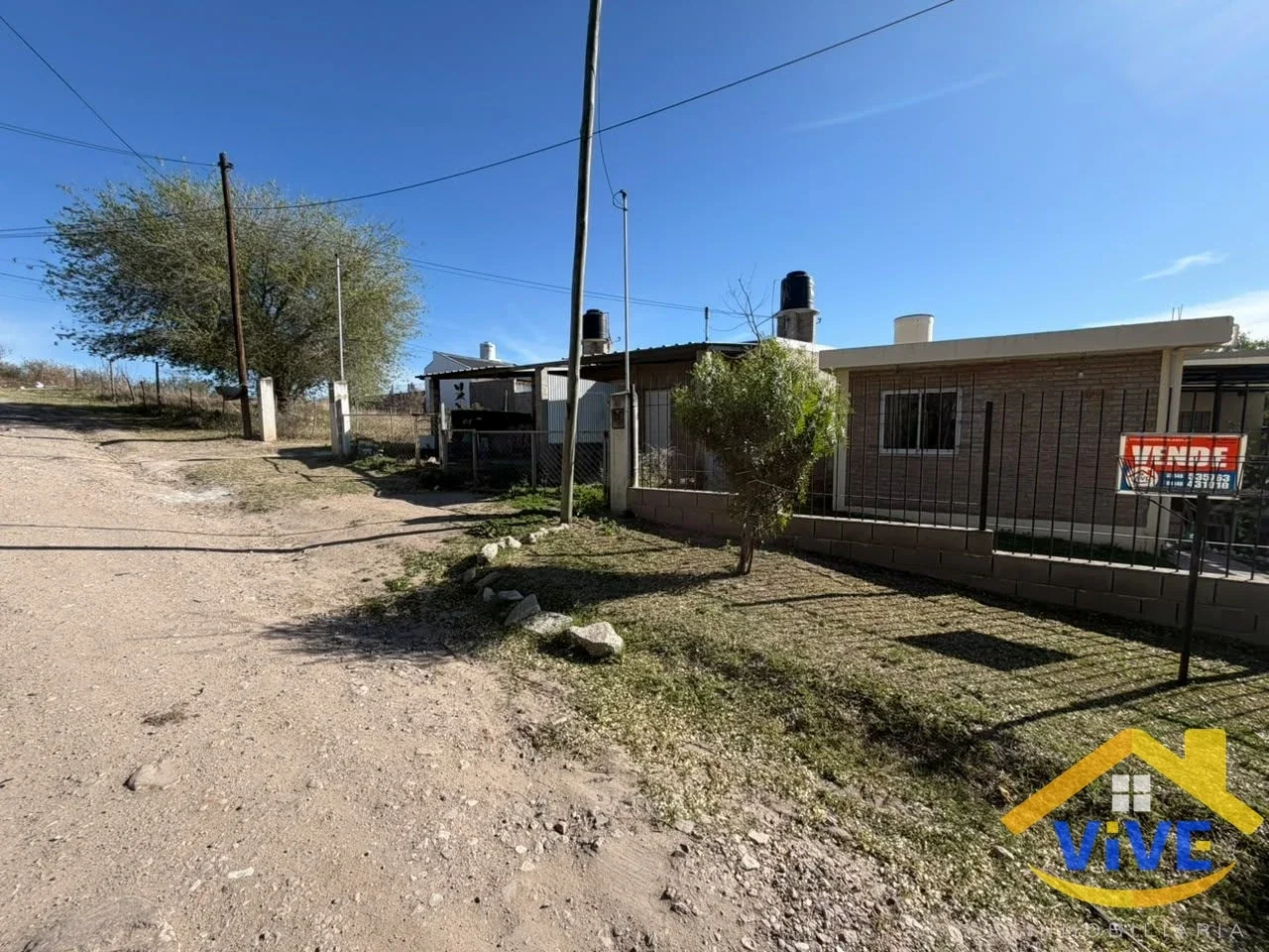 Casa en venta c/ cochera en La Falda - Imagen 3