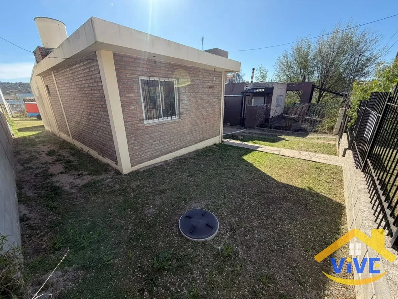 Casa en venta c/ cochera en La Falda - Imagen 5