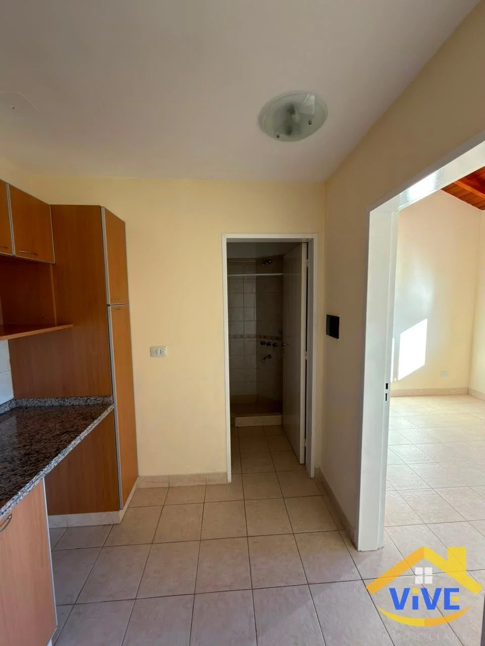 Departamento en alquiler c/ cochera en La Falda - Imagen 5
