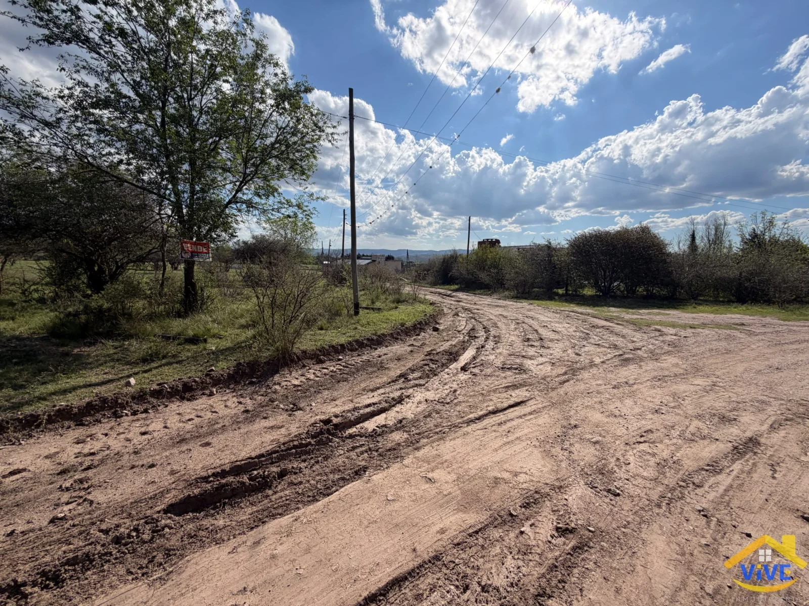 Terreno / Lote en venta de 878m2 ubicado en Villa Giardino - Imagen 4