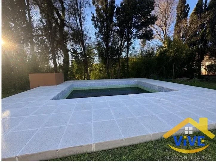Casa en venta c/ cochera en La Falda - Imagen 3