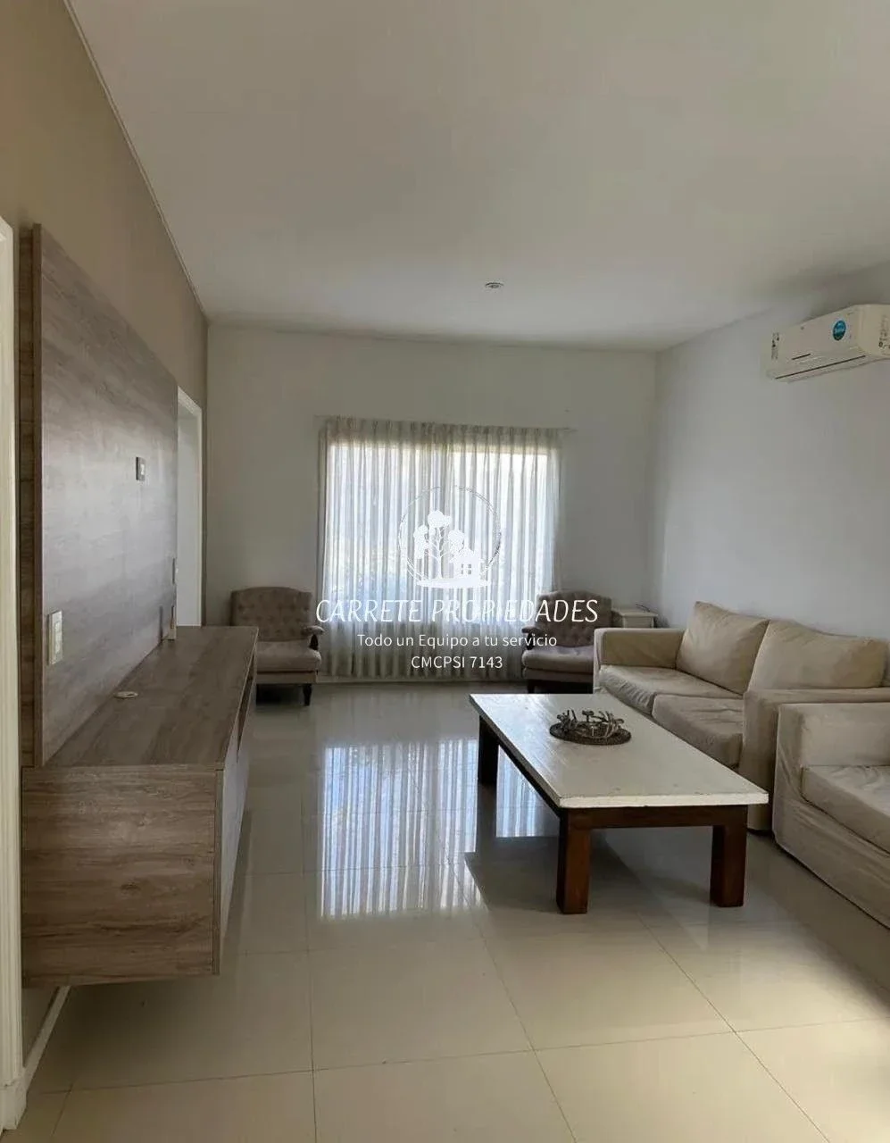 Casa en venta de 5 ambientes, pileta y cochera. Barrio Santa Guadalupe. Pilar - Imagen 3