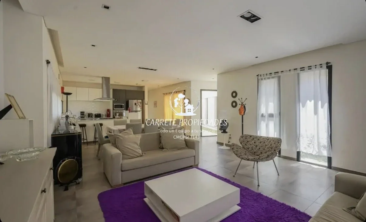 Casa en venta de 4 amb. Barrio Santa Emilia Pilar del Este - Imagen 3