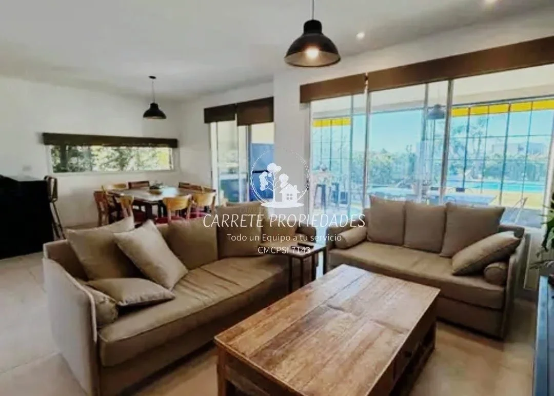 Casa en venta de 4 ambientes, pileta y fondo a verde. Barrio Santa Elena. Pilar - Imagen 5