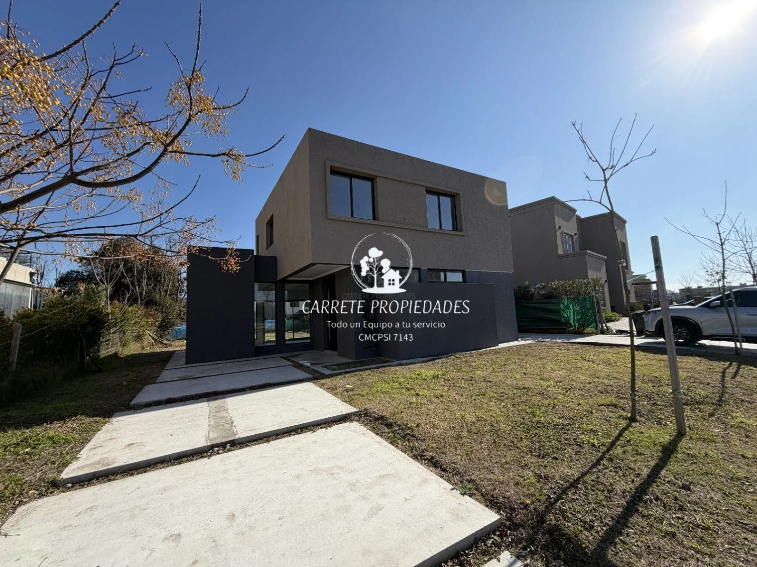Oportunidad. Casa en venta Moderna. Santa Lucia. Pilar del Este. - Imagen 2