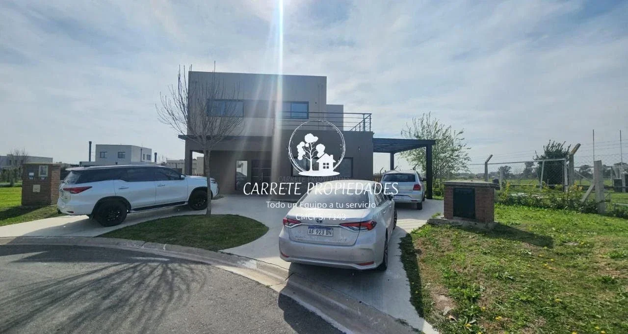 Casa en venta de 5 ambientes con pileta. Barrio Santo Tomas. Pilar - Imagen 2