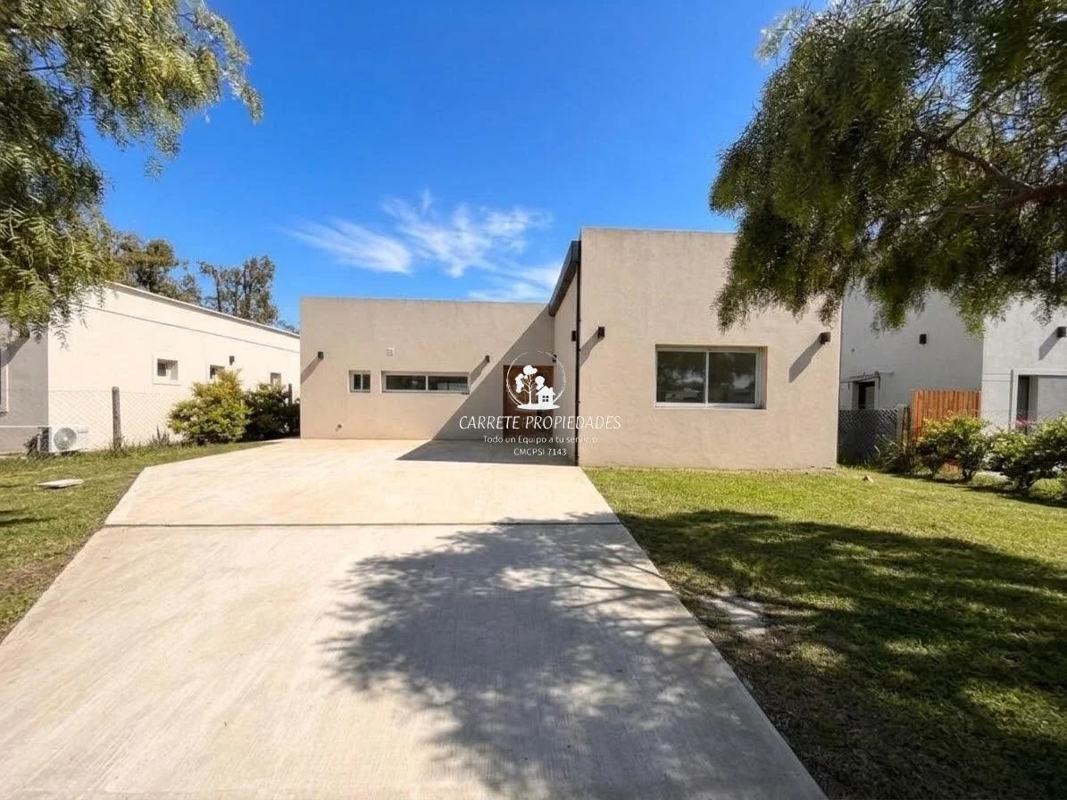 OPORTUNIDAD. Casa en venta de 4 ambientes. Barrio Santa Emilia. Pilar - Imagen 1