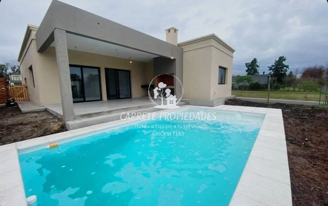 Lista para mudarte. Casa en venta con pileta. Barrio Santa Elisa. Pilar del Este - Imagen 1