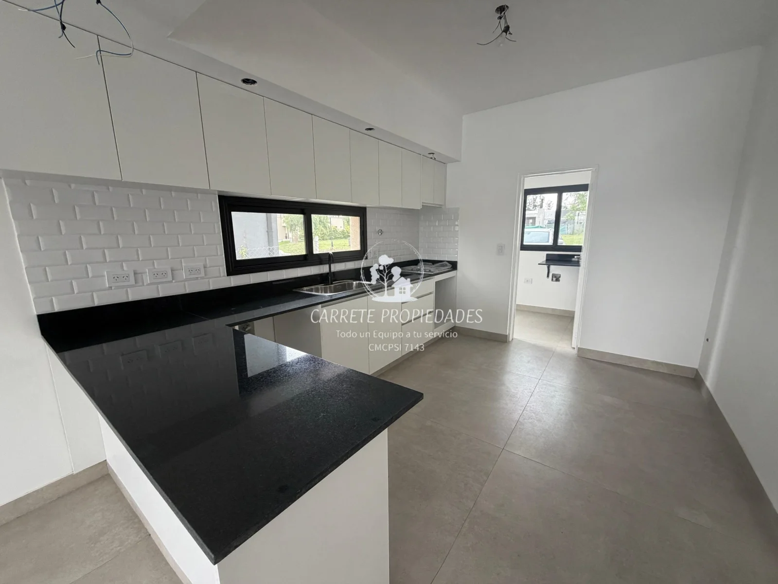 Lista para mudarte. Casa en venta con pileta. Barrio Santa Elisa. Pilar del Este - Imagen 4