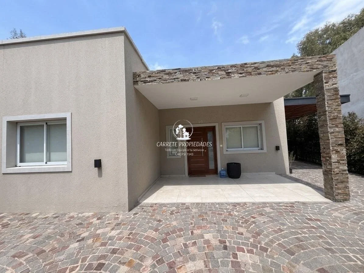 Casa en venta de 4 ambientes y pileta. Barrio Santa Elena. Pilar - Imagen 3