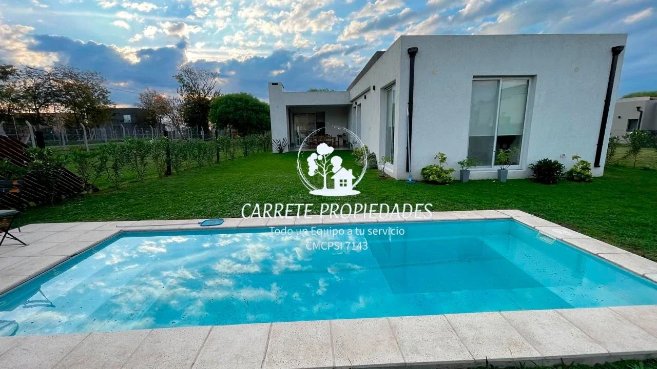 Casa en venta moderna de 4 ambientes y pileta. Barrio Santa Elena. Pilar - Imagen 1