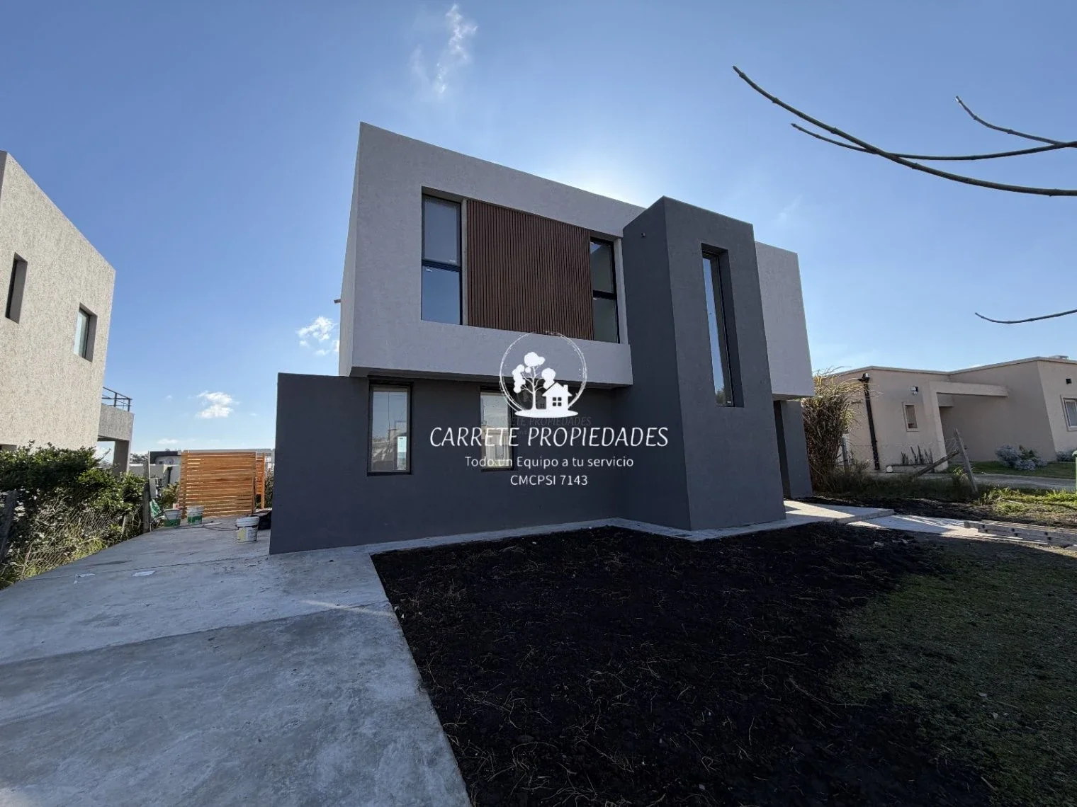 Casa en venta Moderna. Barrio Santa Lucia. Pilar - Imagen 2