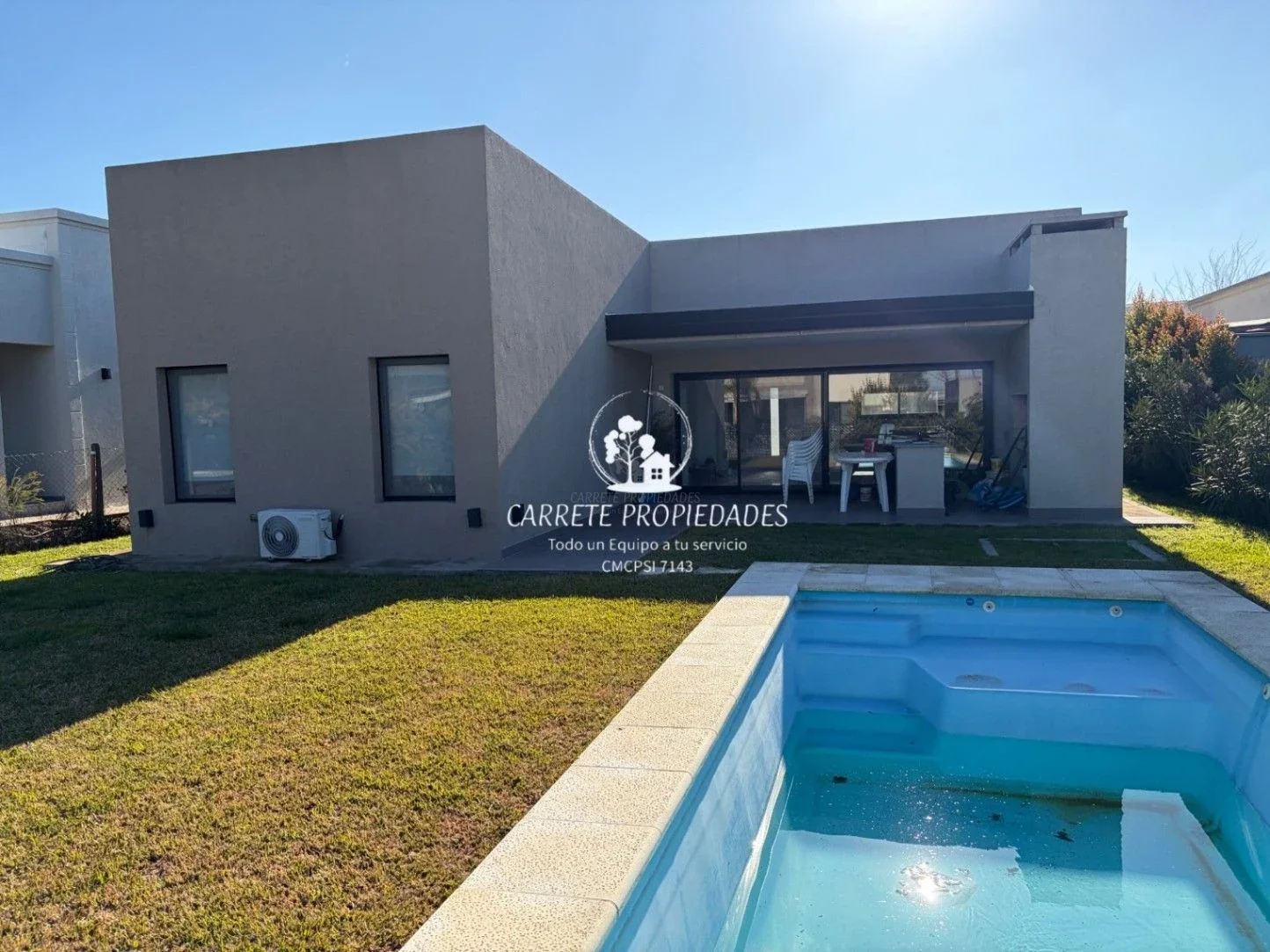 Casa en VENTA de 4 ambientes y pileta. Barrio San Ramón. Pilar del Este. - Imagen 1