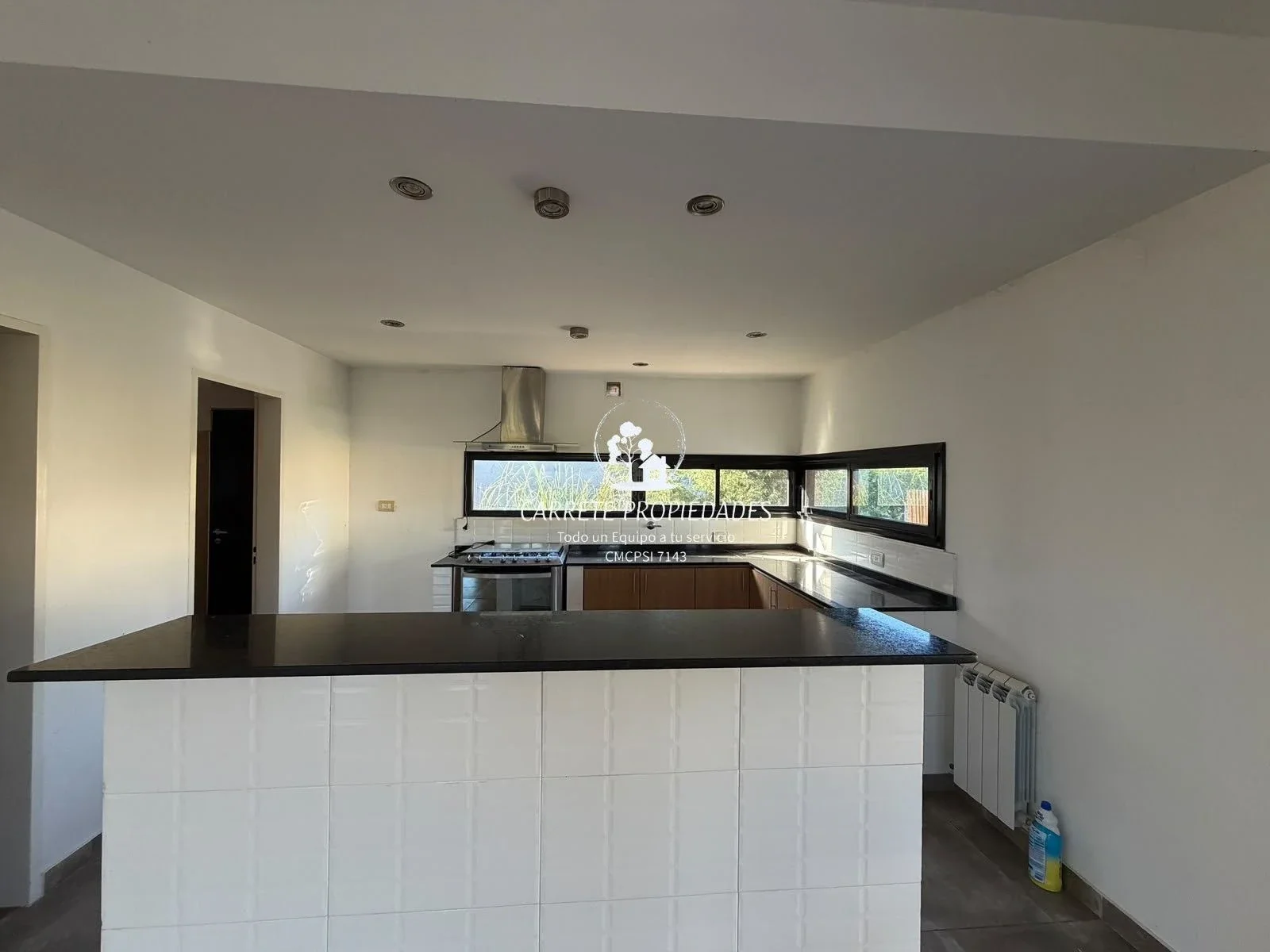 Casa en venta 4 ambientes c/ cochera. Barrio Santa Elena. Pilar del Este - Imagen 5