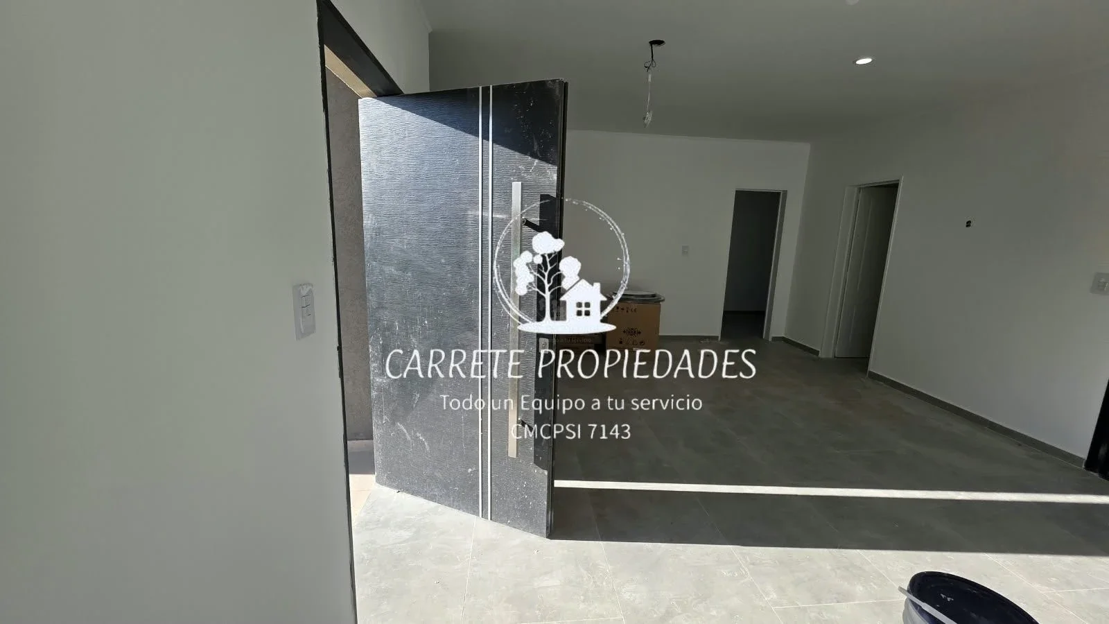 Casa en venta de 4 ambientes sobre lote interno, Barrio Santa Emilia. Pilar - Imagen 3