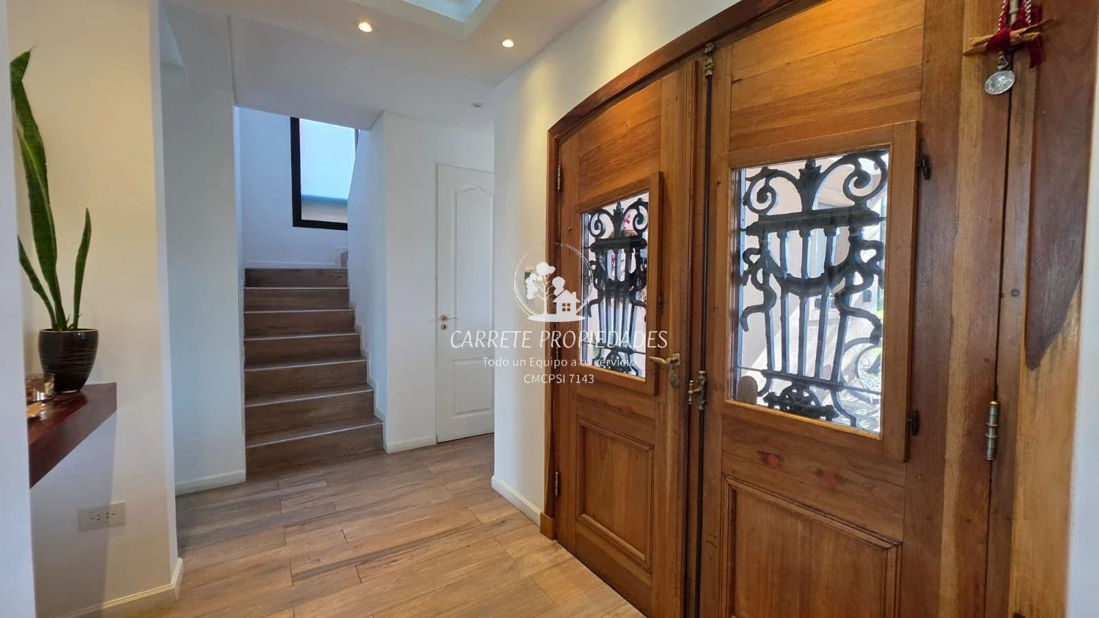 Magnifica casa en Venta de 5 ambientes y pileta. Barrio San Eduardo. Pilar. - Imagen 4